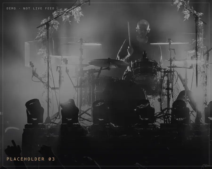 Wage War — crowd-surf (placeholder)