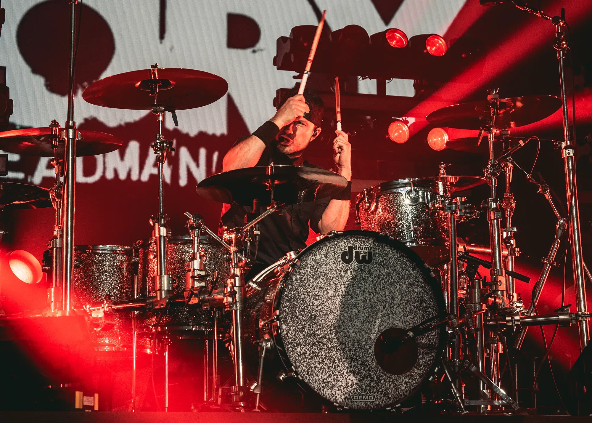 Theory of a Deadman & Sevendust — frame 04