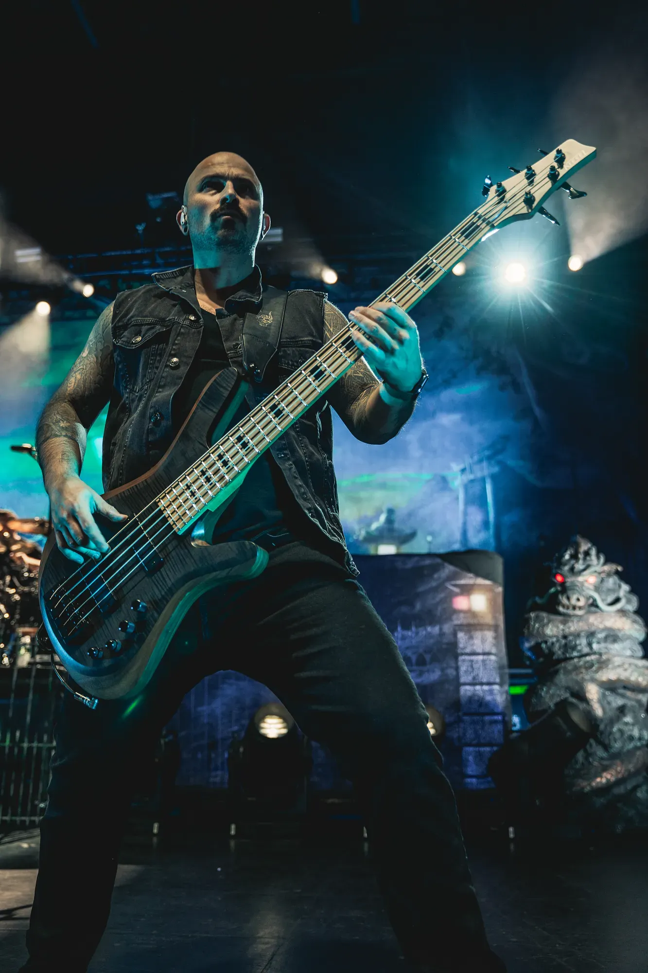 Trivium — frame 04